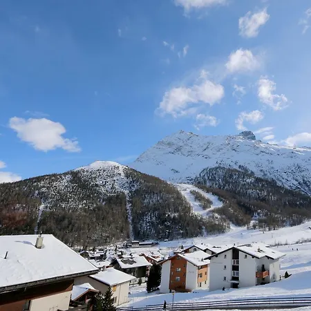 Cornelia Apartament